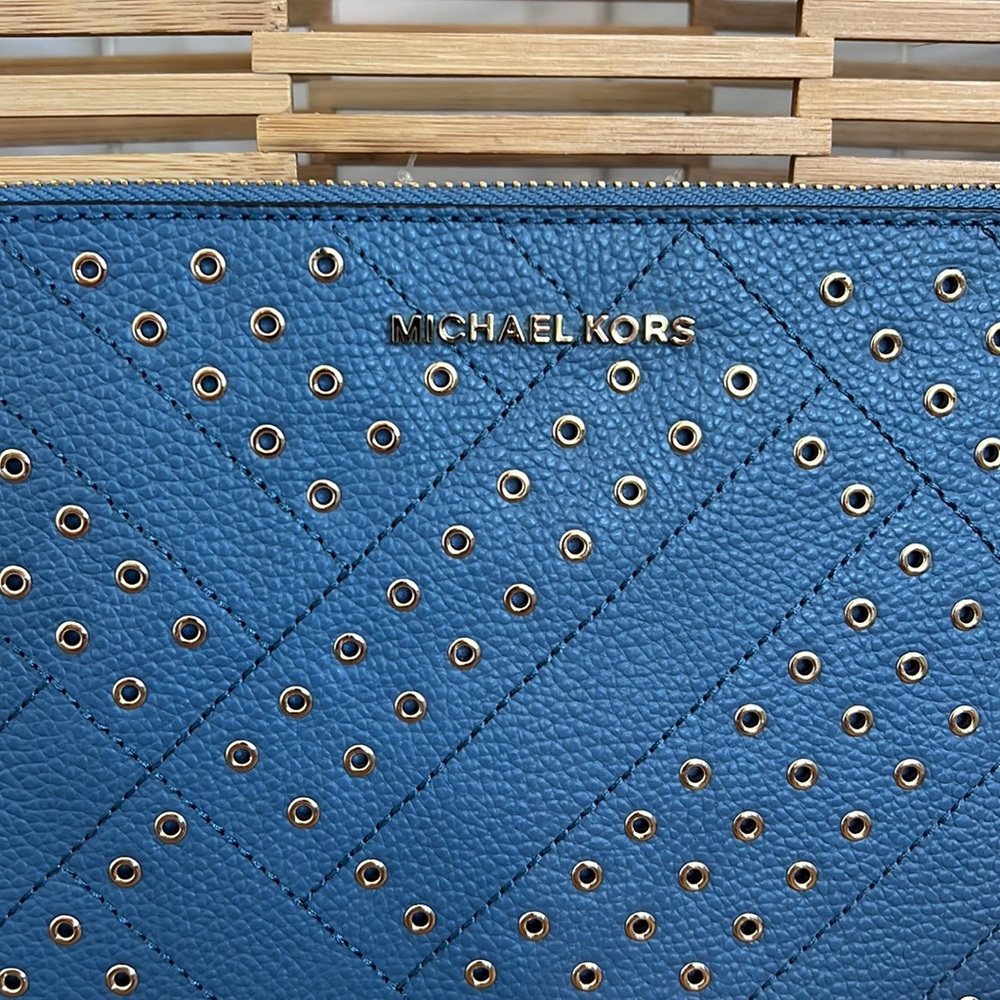 Michael Kors Jet Set Travel Clutch - Picture 5 of 17